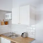 Place For وارسو